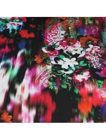 Kwiatowy jedwab krepowy