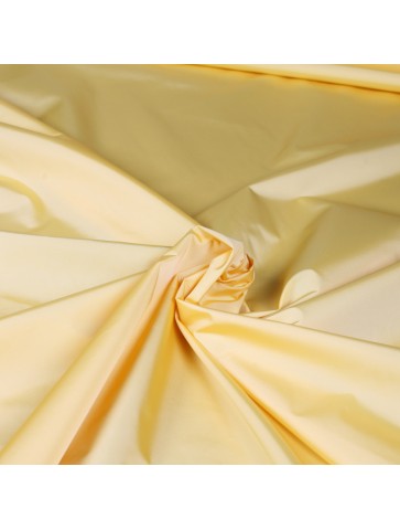 Żółty materiał na płaszcze...