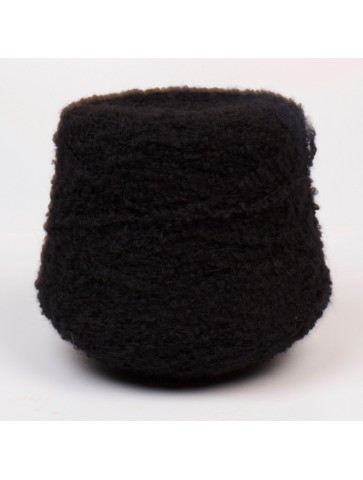 Czarny, miękki polar alpaki...